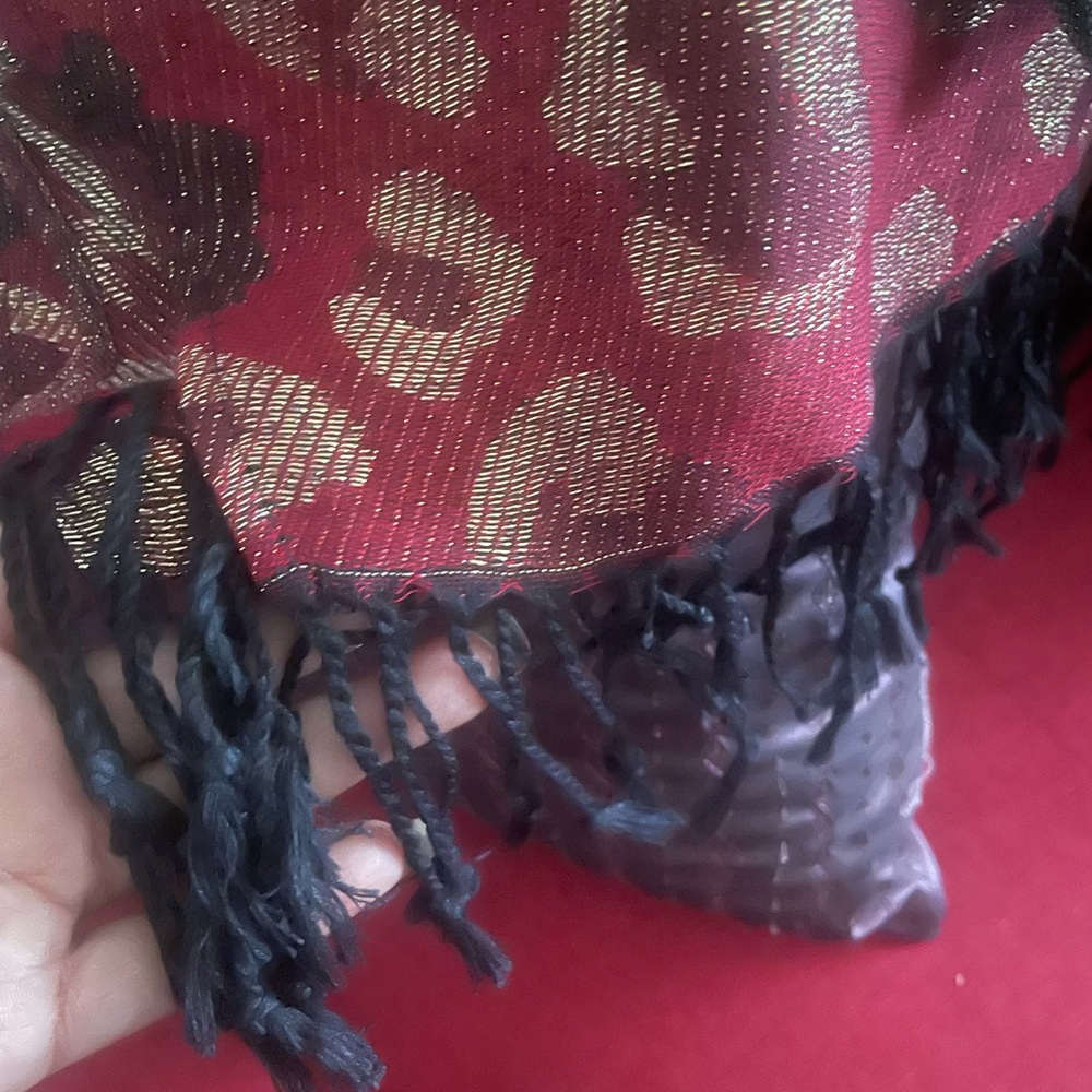 PASHMINA - Picture 2 of 3